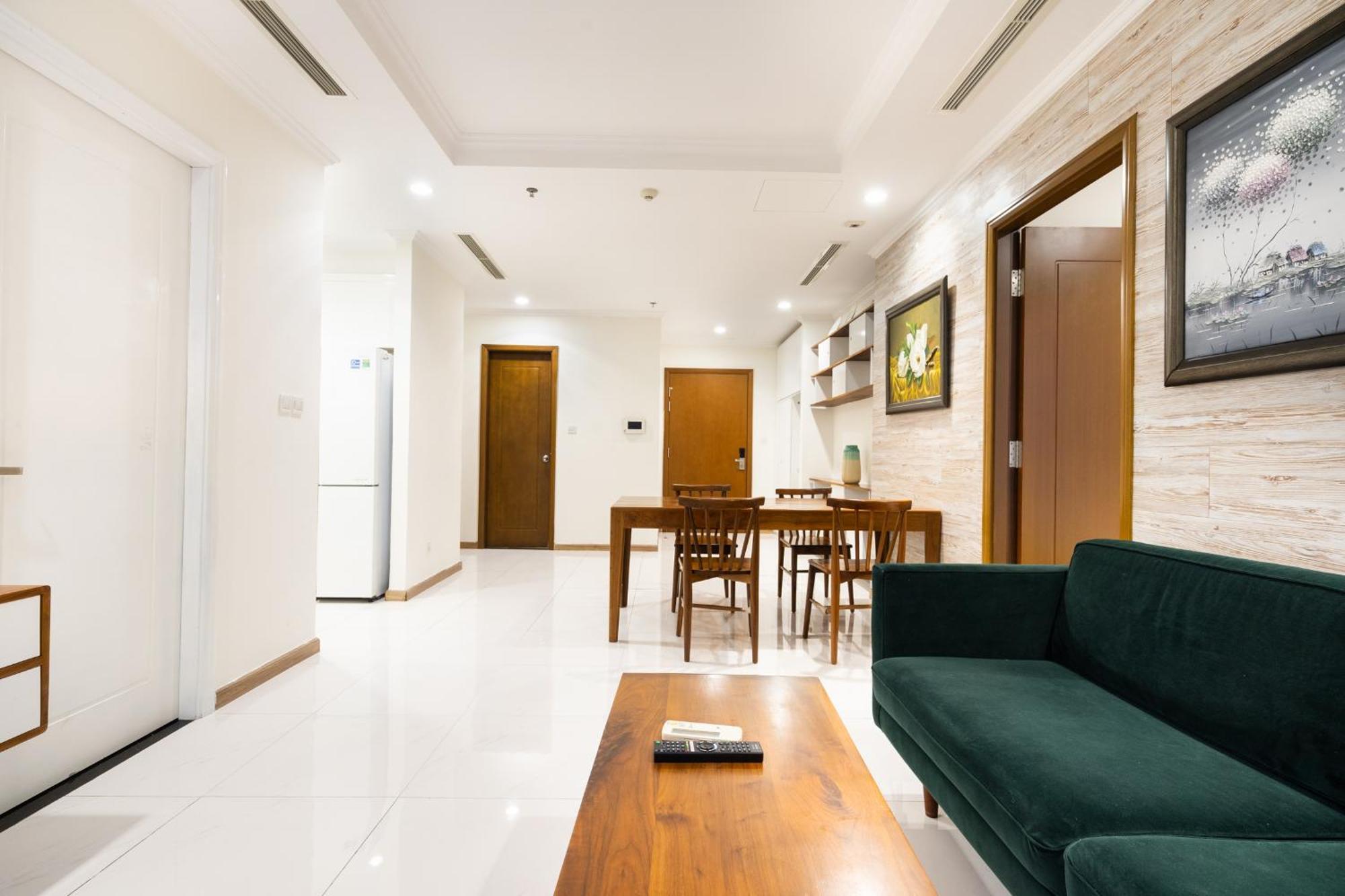 Vinhomes Central Park - Serviced Apartments Rental Ltd Хошимин Екстериор снимка