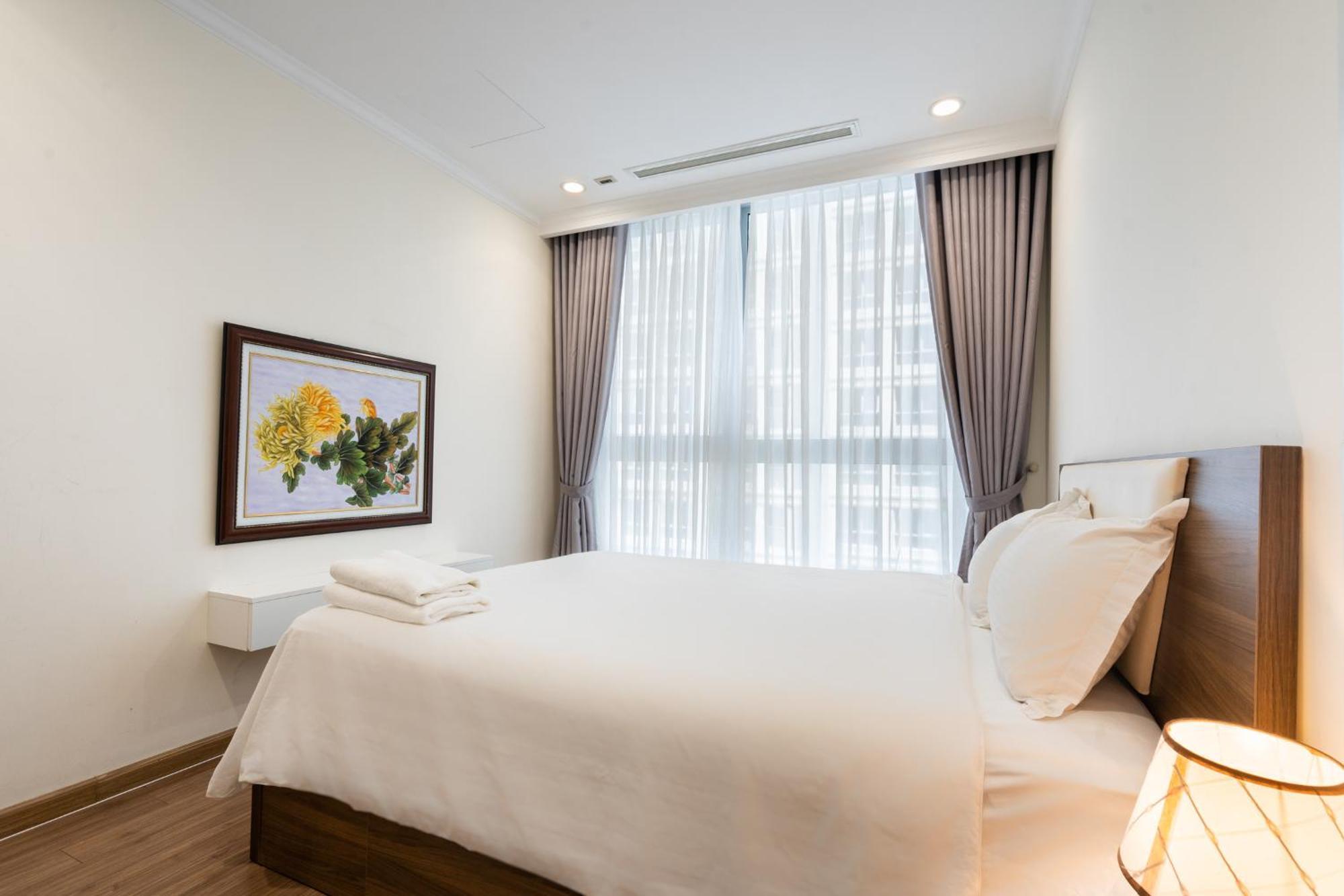 Vinhomes Central Park - Serviced Apartments Rental Ltd Хошимин Екстериор снимка